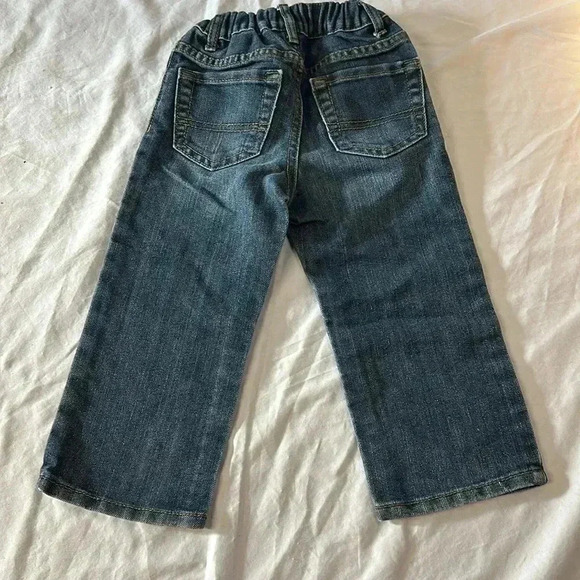 The children’s place - LIKE NEW Street cut denim jeans size 2T - Picture 3 of 5